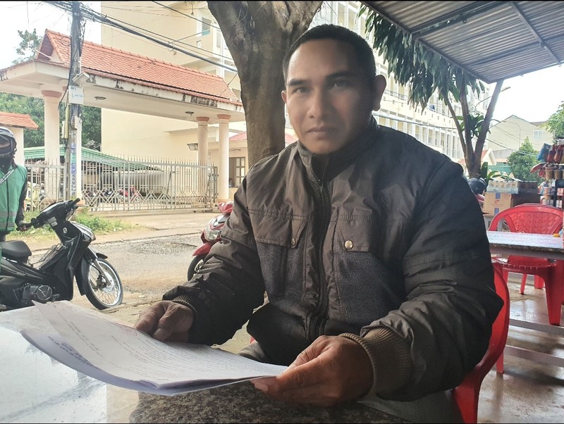Khổ vì huyện chậm hỗ trợ thu hồi đất - ảnh 1