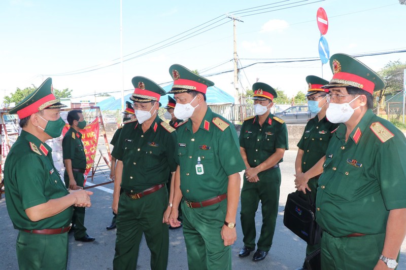 TP.HCM bắt đầu 2 tuần nghiêm ngặt, 'ai ở đâu ở yên đó' - ảnh 3