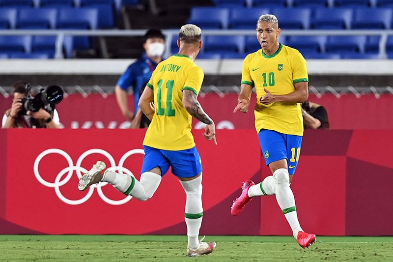 Brazil và Tây Ban Nha căng thẳng với tham vọng vàng - ảnh 1