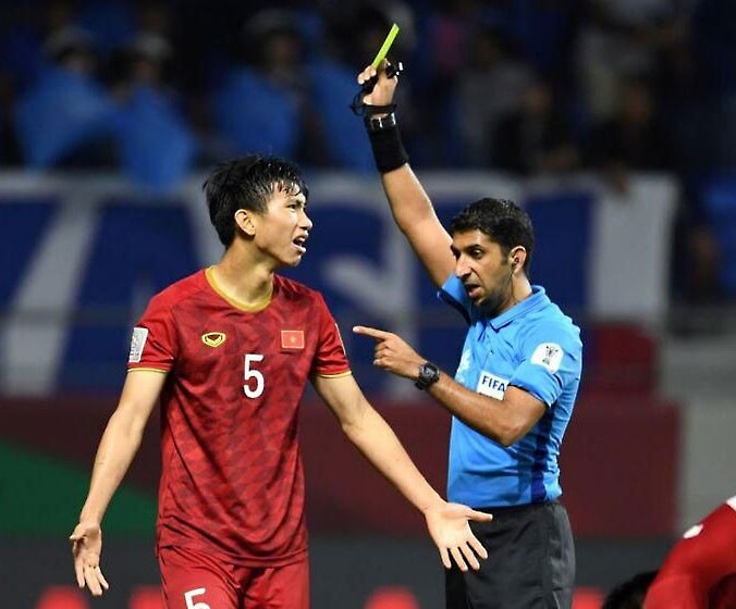 Trọng tài UAE khắc tinh của đội tuyển Việt Nam sẽ cầm còi ngày 8-10 - ảnh 1