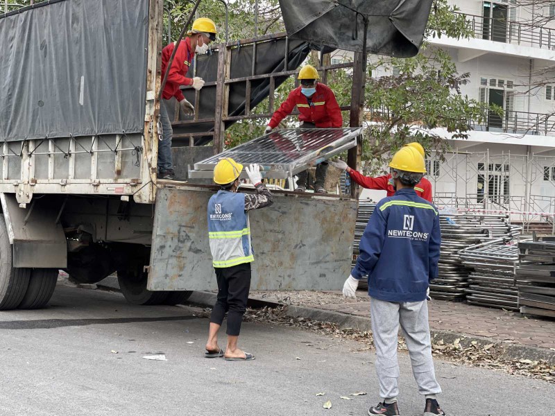 Gấp rút thi công bệnh viện dã chiến thứ 3 ở Hải Dương - ảnh 1