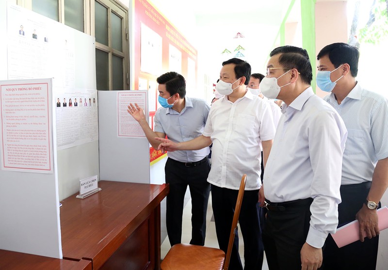 Hà Nội hơn 4.000 khu vực bỏ phiếu sẵn sàng cho ngày bầu cử - ảnh 1