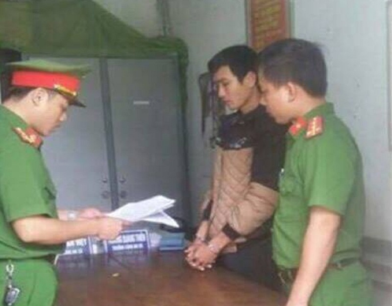Khởi tố kẻ chém trọng thương phó trưởng trạm y tế xã - ảnh 1