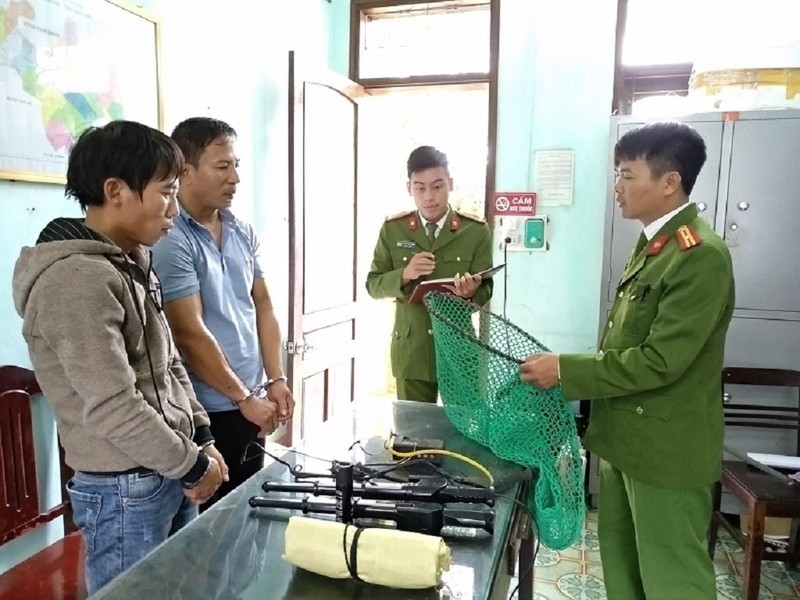 Khởi tố 2 'cẩu tặc' tội giết người - ảnh 1