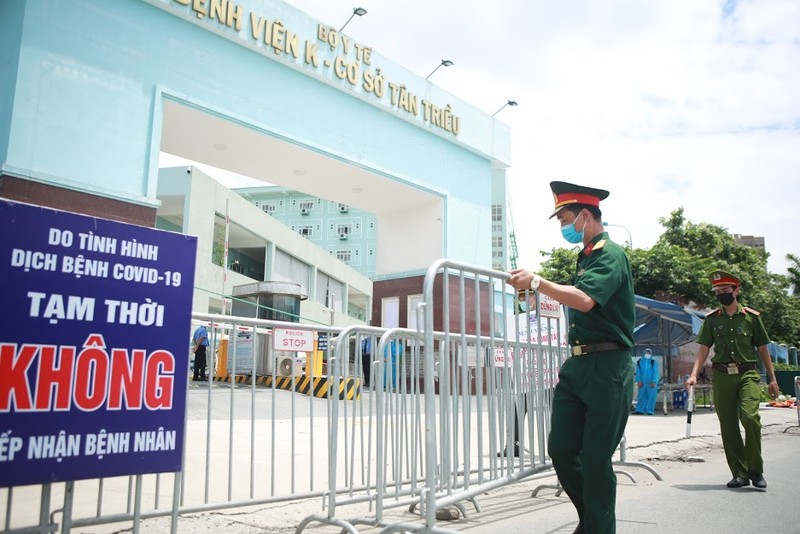 Bệnh viện K Tân Triều dỡ phong tỏa sau 1 tháng cách ly vì COVID-19 - ảnh 2