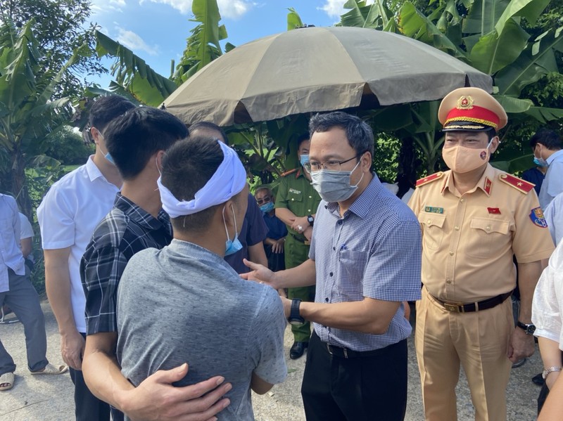 Nguyên nhân ô tô con tông trực diện xe tải khiến 3 người tử vong - ảnh 2