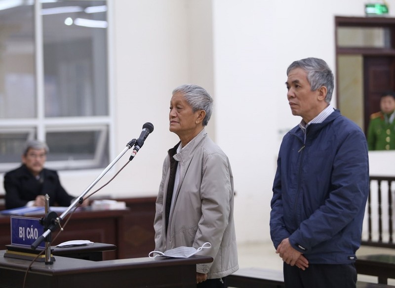 Cựu bộ trưởng Vũ Huy Hoàng đang trị bệnh, tòa hoãn xử - ảnh 1