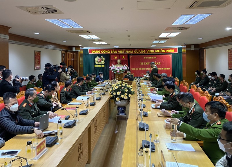 Bộ Công an: 'Sẽ điều tra triệt để mọi góc cạnh trong vụ kit test Việt Á' - ảnh 1