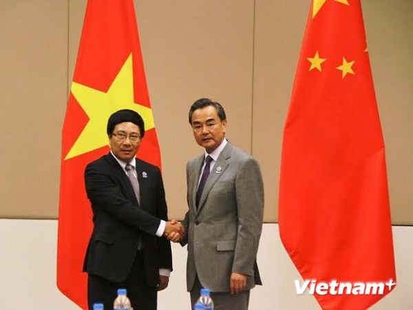 Phó Thủ tướng Phạm Bình Minh gặp Ngoại trưởng Trung Quốc - ảnh 1