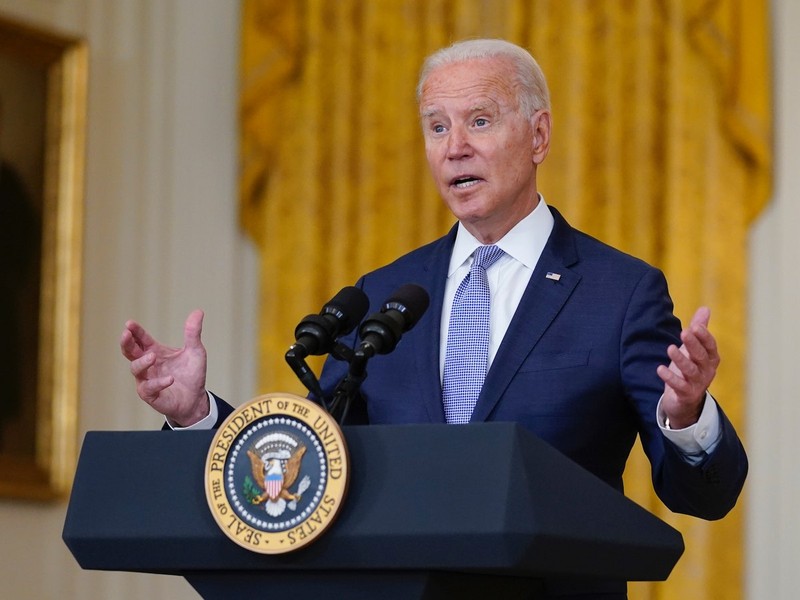Afghanistan: Ông Biden điều 5.000 quân hỗ trợ di tản công dân, quan chức Mỹ  - ảnh 1