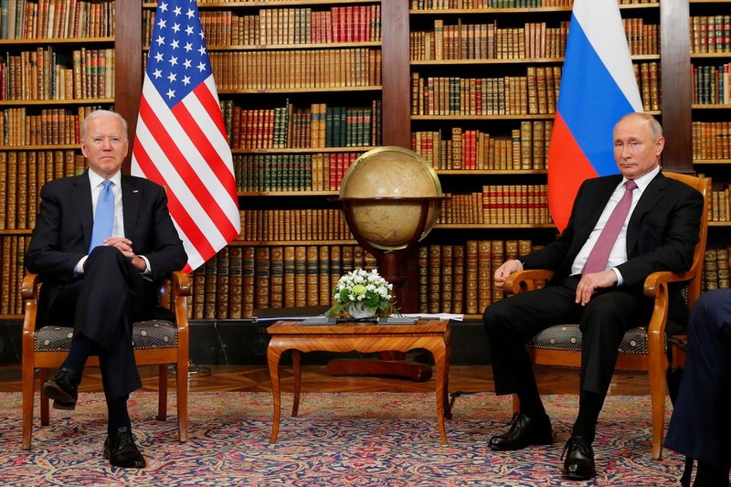 Ông Biden, ông Putin chuẩn bị dự thượng đỉnh trực tiếp, sẽ bàn về vấn đề Ukraine - ảnh 1