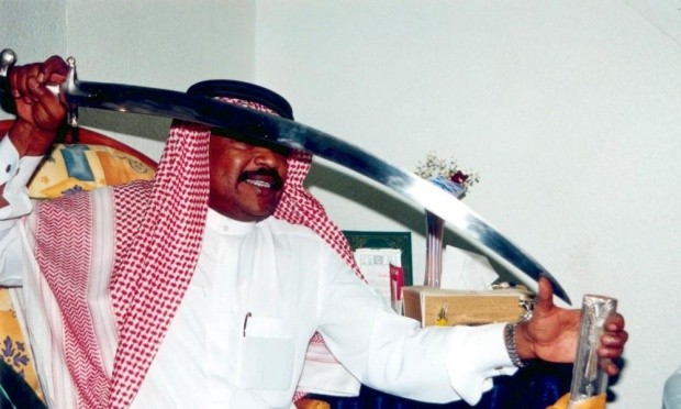 Ả Rập Saudi tuyển thêm đao phủ chặt đầu người - ảnh 1