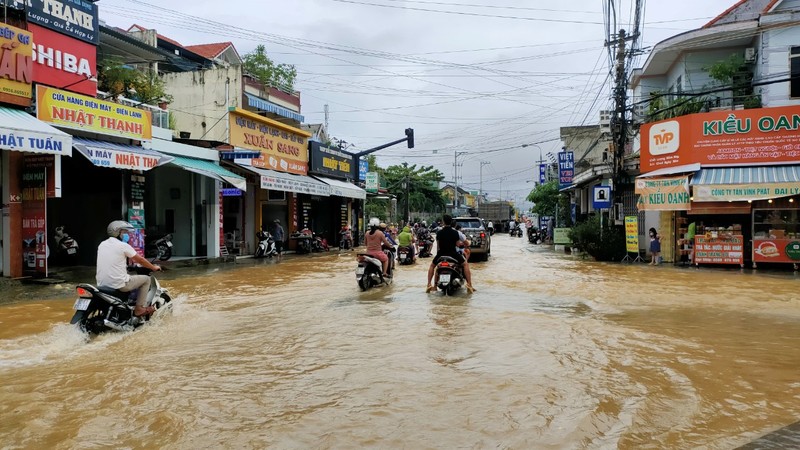 Thuỷ điện xả lũ, nhiều nơi ở Quảng Nam ngập sâu - ảnh 7