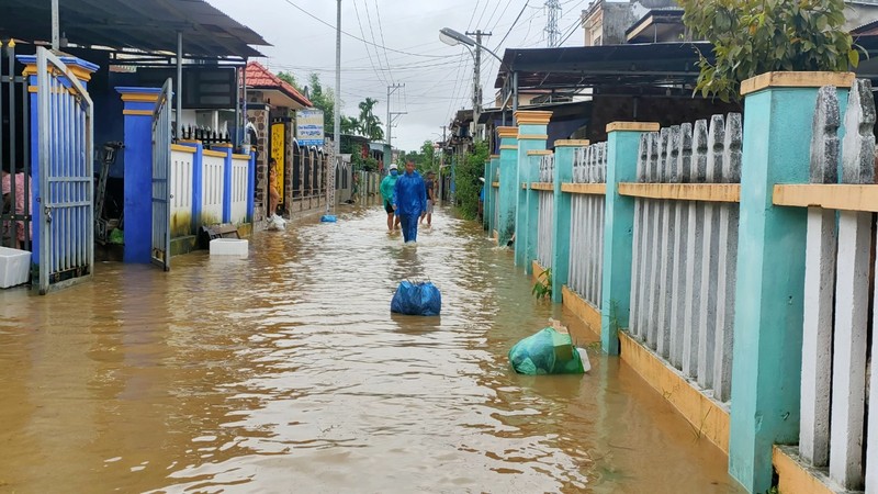 Thuỷ điện xả lũ, nhiều nơi ở Quảng Nam ngập sâu - ảnh 5