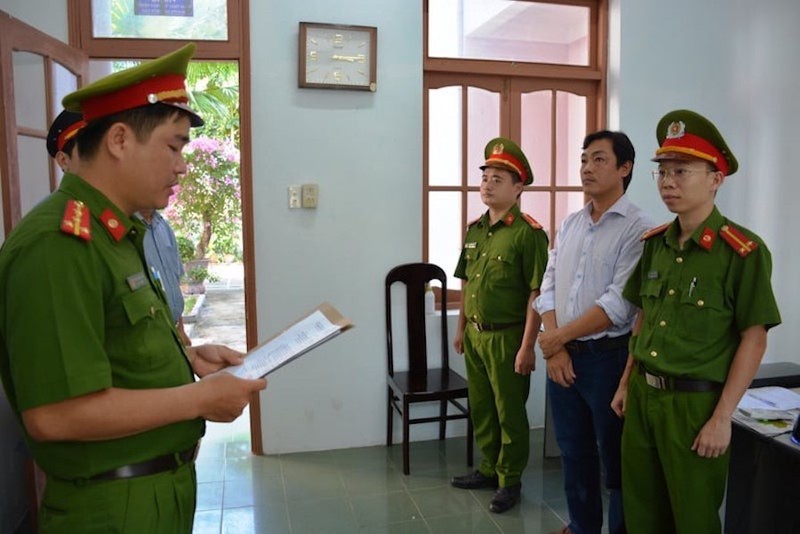 Chi cục trưởng Thuỷ sản tỉnh Quảng Nam bị cách chức - ảnh 2