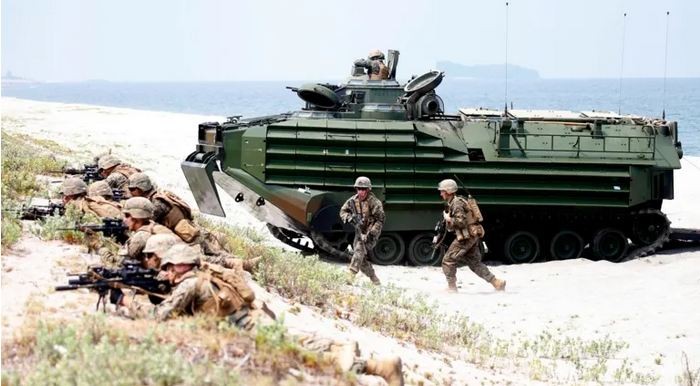 Biển Đông: Ông Duterte sẽ ‘quyết định sớm’ về thỏa thuận quân sự với Mỹ - ảnh 1