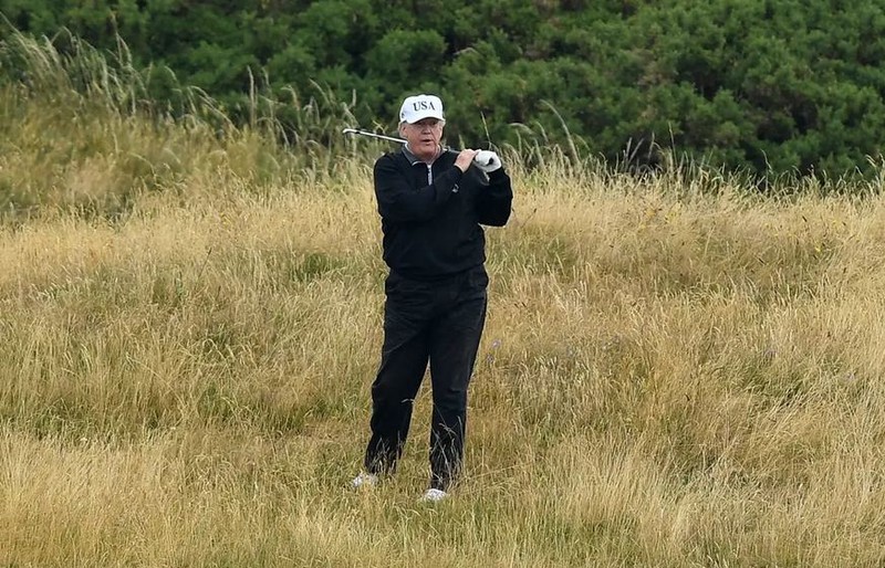 Người đóng thuế ‘trả 2,4 triệu USD cho ông Trump đi chơi golf ở New Jersey’ - ảnh 1
