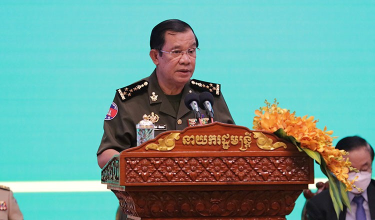 Không chỉ con, ông Hun Sen hy vọng cháu mình cũng sẽ thành thủ tướng Campuchia - ảnh 1