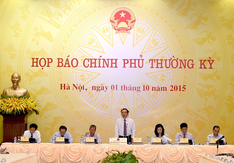 Họp báo Chính phủ: Nóng 'vụ tòa nhà 8B Lê Trực' và 'giám đốc sở 30 tuổi' - ảnh 1