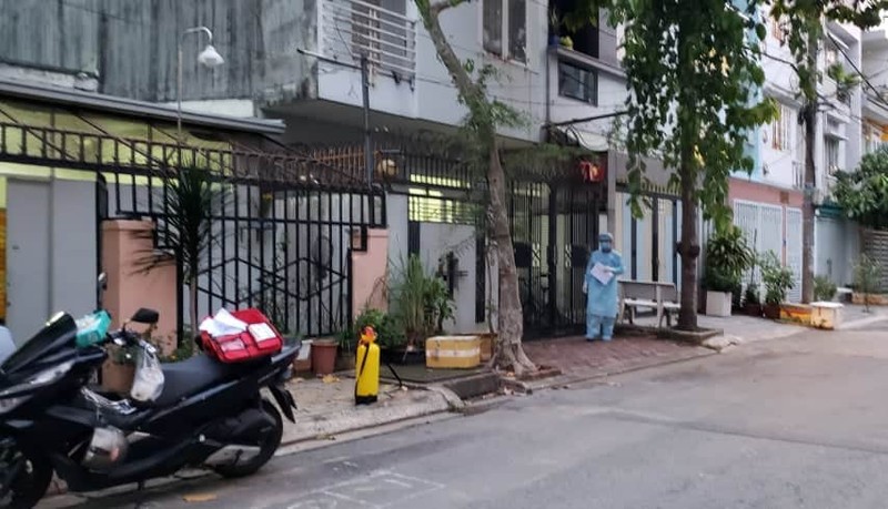 Phong tỏa đường số 10, P. Hiệp Bình Chánh vì có ca nghi nhiễm - ảnh 1