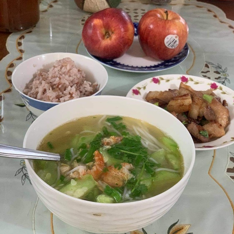 Nhớ món canh suông ngoại nấu - ảnh 4