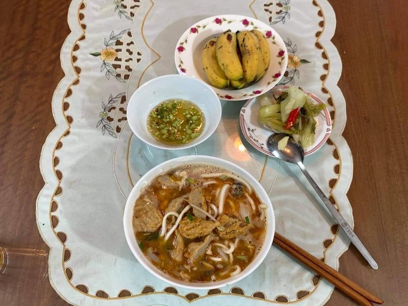 Bánh canh, món ăn vừa là bánh vừa canh!  - ảnh 1