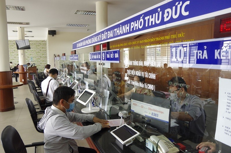 Bí thư TP Thủ Đức: Đảm bảo giải quyết hồ sơ, thủ tục cho dân  - ảnh 2