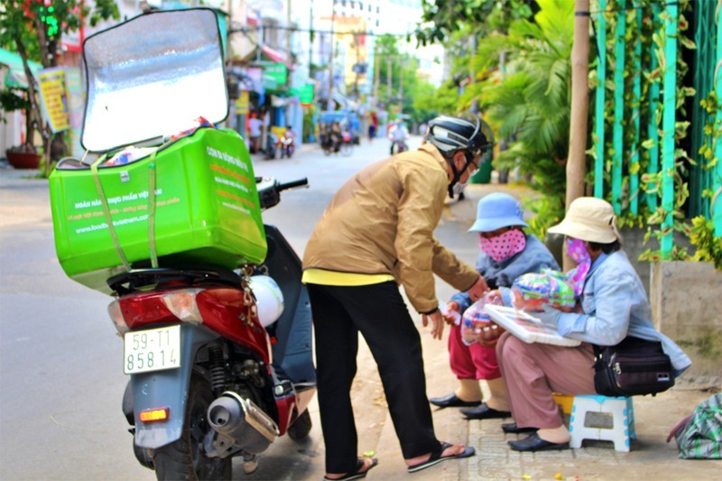 TP.HCM: Không có chủ trương ngừng các bếp ăn thiện nguyện hỗ trợ người nghèo - ảnh 2