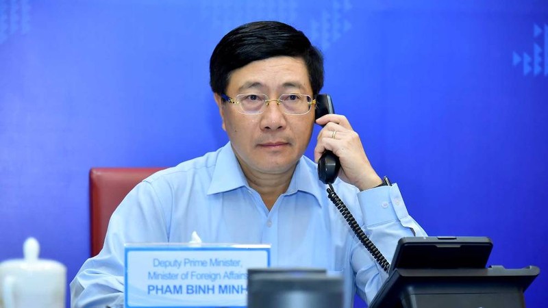 Bộ trưởng ngoại giao Việt Nam và Cuba điện đàm  - ảnh 1