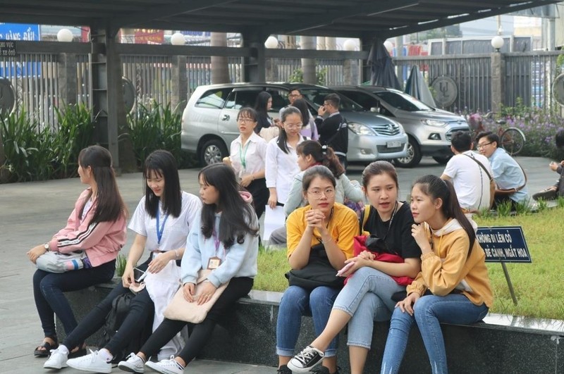 Sinh viên luật hào hứng tham gia ngày hội hướng nghiệp - ảnh 2