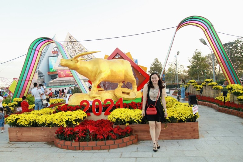 Ngắm vườn hoa xuân Tân Sửu 2021 đặc sắc tại Ninh Thuận - ảnh 1