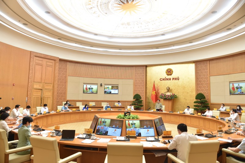 Thủ tướng: 6 nguyên tắc thích ứng an toàn, linh hoạt, kiểm soát dịch COVID-19 - ảnh 3