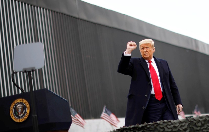 Ông Trump thăm bức tường biên giới với Mexico - ảnh 2