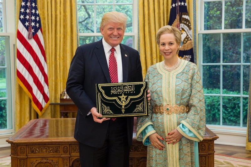 Ông Trump nhận huân chương cao quý nhất của Morocco - ảnh 1