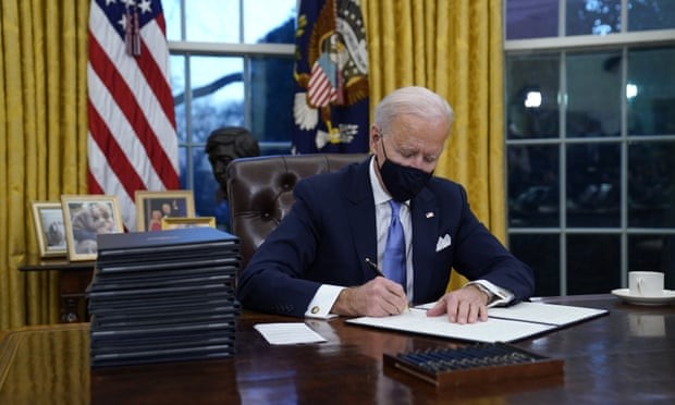 Ông Biden ký sắc lệnh ‘chống giặc đói’ thời COVID-19 - ảnh 1