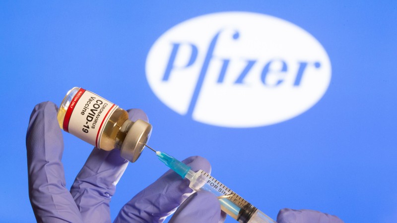 Giám đốc Pfizer nói sẽ tăng gấp đôi nguồn cung vaccine cho Mỹ - ảnh 1