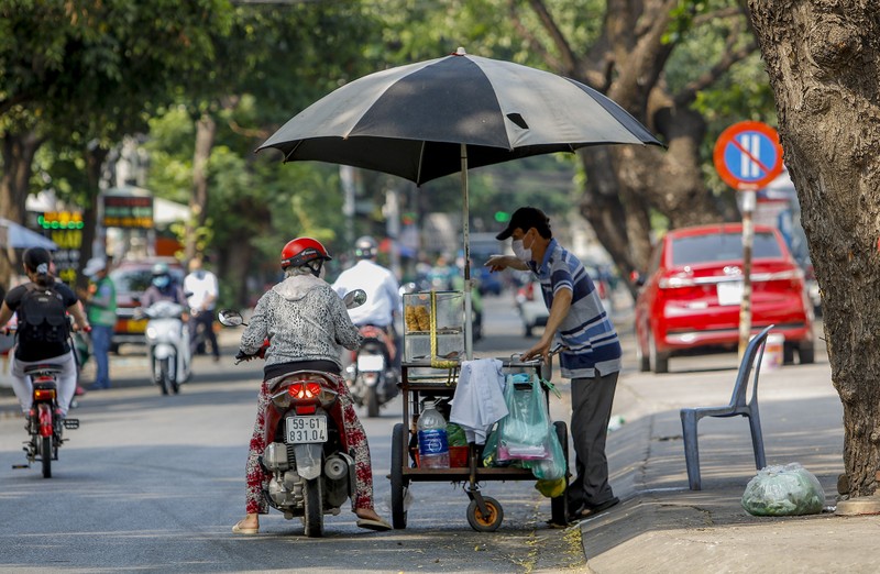 Ảnh: 2 dự án 300 tỉ giúp gỡ rối kẹt xe cửa ngõ Tân Sơn Nhất - ảnh 4