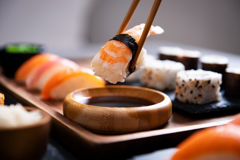 Đài Loan: Làn sóng đổi tên để được ăn sushi miễn phí 2 ngày - ảnh 1