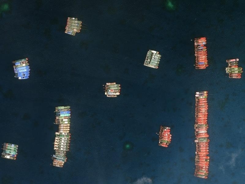 Đá Ba Đầu: 'Các tàu Trung Quốc tản ra khắp quần đảo Trường Sa' - ảnh 1