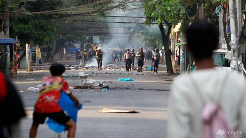 Myanmar: Hàng chục người nổi tiếng, ca sĩ, diễn viên bị bắt - ảnh 1