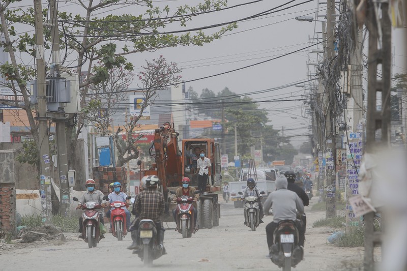 Tỉnh lộ 9 thi công 3 năm chưa xong, dân than trời - ảnh 1