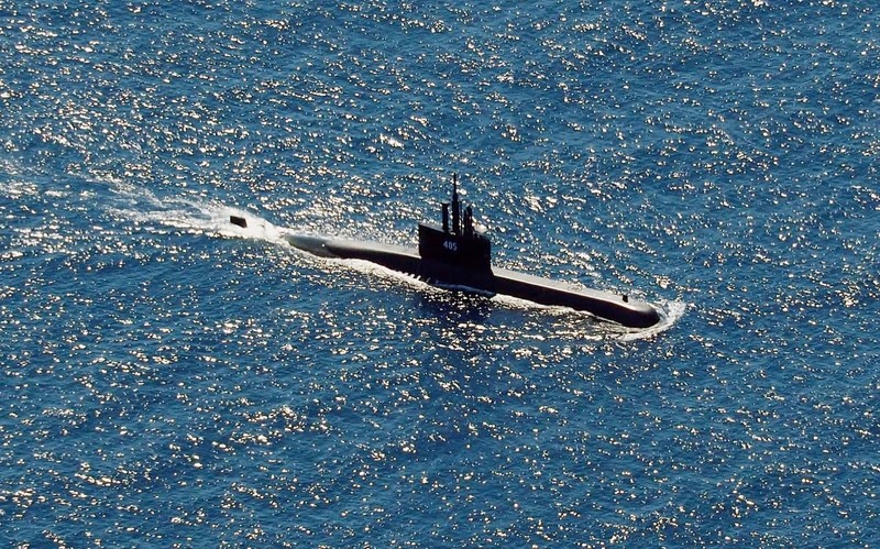 Phát hiện vật thể, Indonesia thu hẹp phạm vi tìm kiếm tàu ngầm - ảnh 1