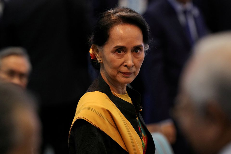 Bà Aung San Suu Kyi lần đầu hầu tòa sau chính biến - ảnh 1