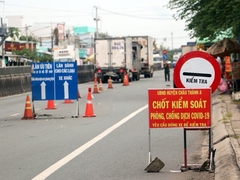 Thực hư việc Hậu Giang ‘đẻ’ quy định cách ly trái với Trung ương - ảnh 1