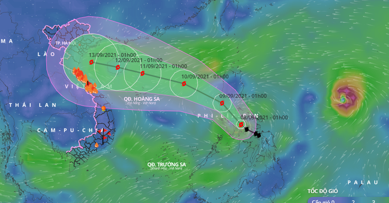 2 cơn bão mạnh đang ở gần Biển Đông - ảnh 1