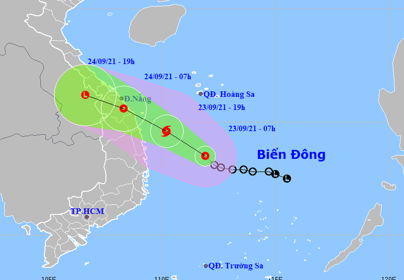 Áp thấp nhiệt đới di chuyển nhanh, cách bờ biển Bình Định, Phú Yên 280km - ảnh 1