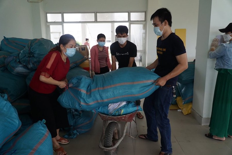 Đà Nẵng: Kí túc xá biến thành bệnh viện dã chiến 2.000 giường chỉ trong 4 ngày - ảnh 13