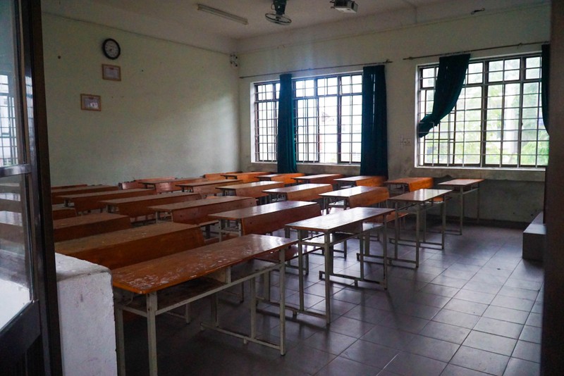 Ngày đầu tiên học sinh lớp 12 tại Đà Nẵng đi học trực tiếp trở lại - ảnh 5
