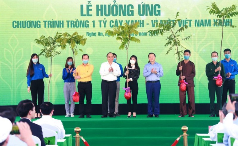 Thủ tướng dự lễ hưởng ứng chương trình trồng 1 tỷ cây xanh  - ảnh 2