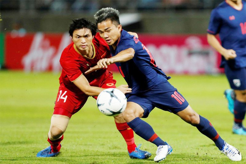AFF Cup: Thái Lan quyết dùng cầu thủ từ Nhật - ảnh 1